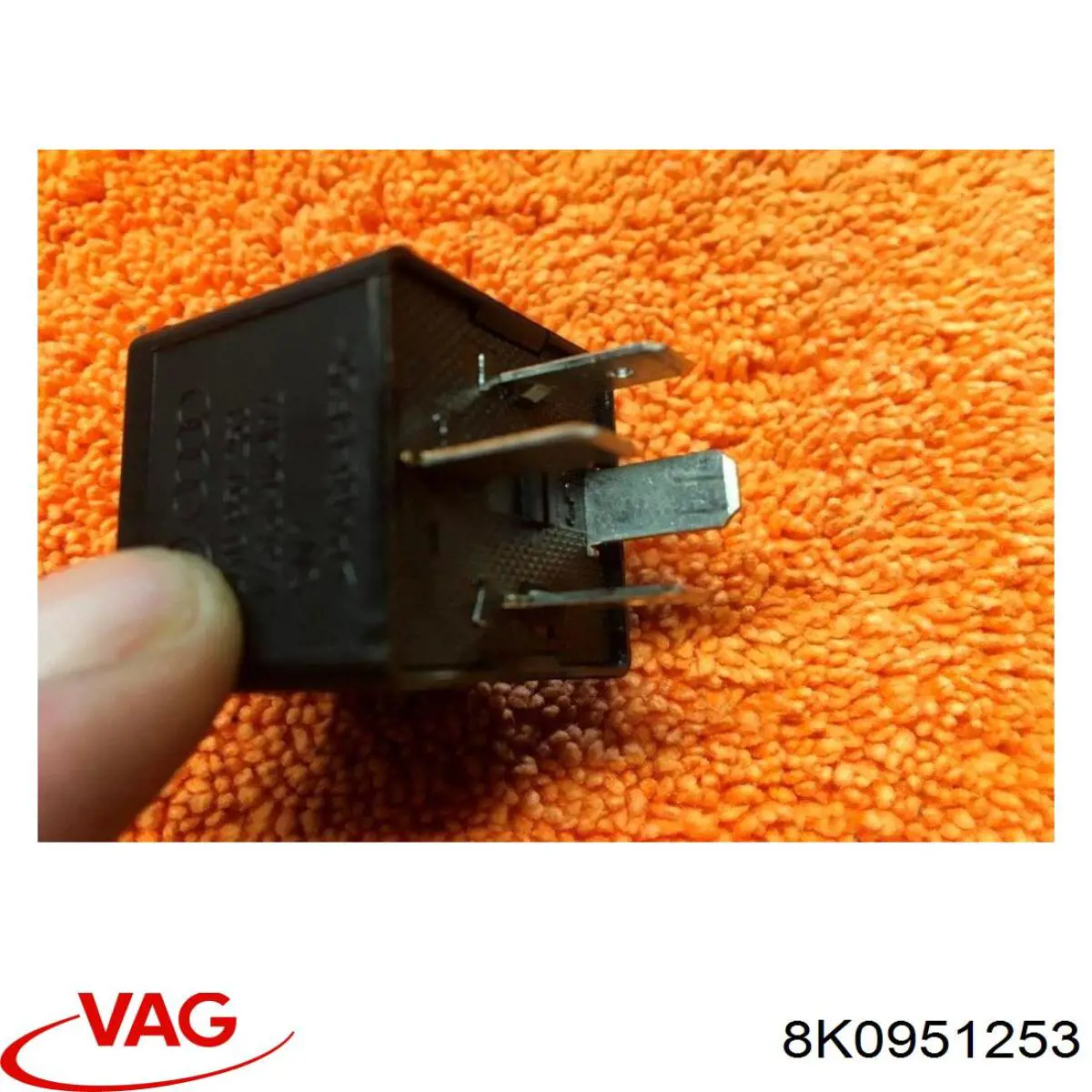 Relé ventilador 8K0951253 VAG