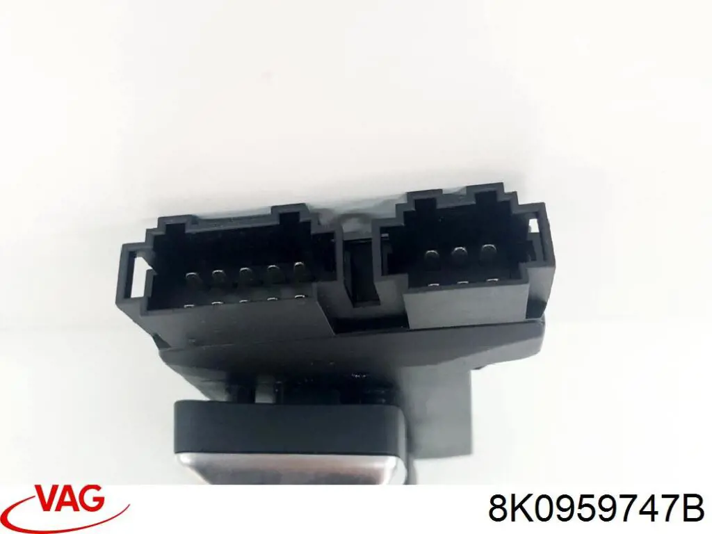 Bloque de botones del mecanismo de ajuste de asiento izquierdo VAG 8K0959747B precio, desde 48,22 EUR
