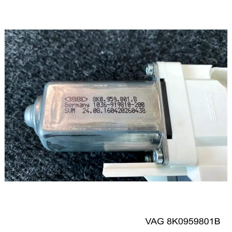 8K0959801B VAG Motor elevalunas, puerta delantera izquierda
