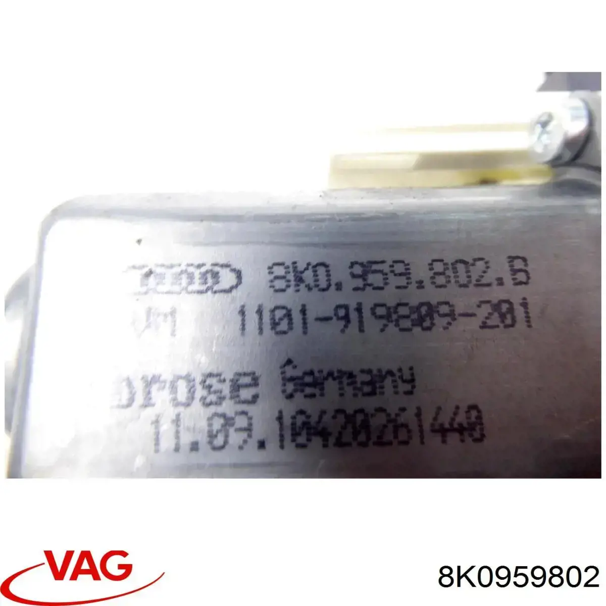 Comprar 8K0959802 VAG Motor del elevalunas de la puerta delantera derecha