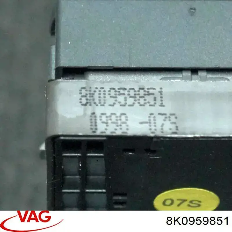 Comprar 8K0959851 VAG Interruptor de elevalunas delantera izquierda