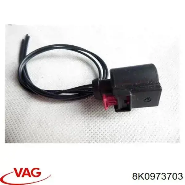 Conector universal 8K0973703 VAG