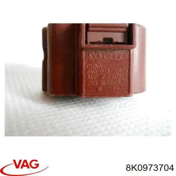 Comprar 8K0973704 VAG Conector de luz trasera