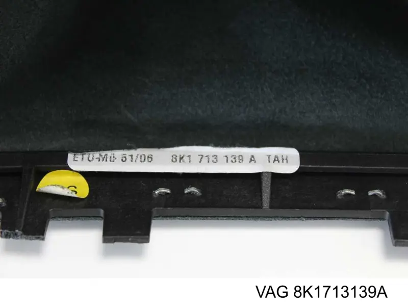 8K1713139A VAG 