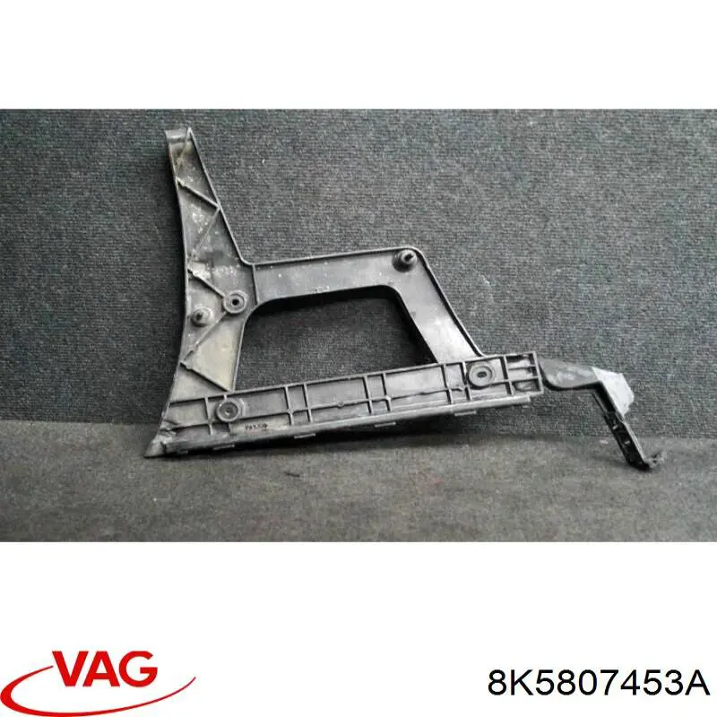 Guía izquierda del parachoques trasero 8K5807453A VAG