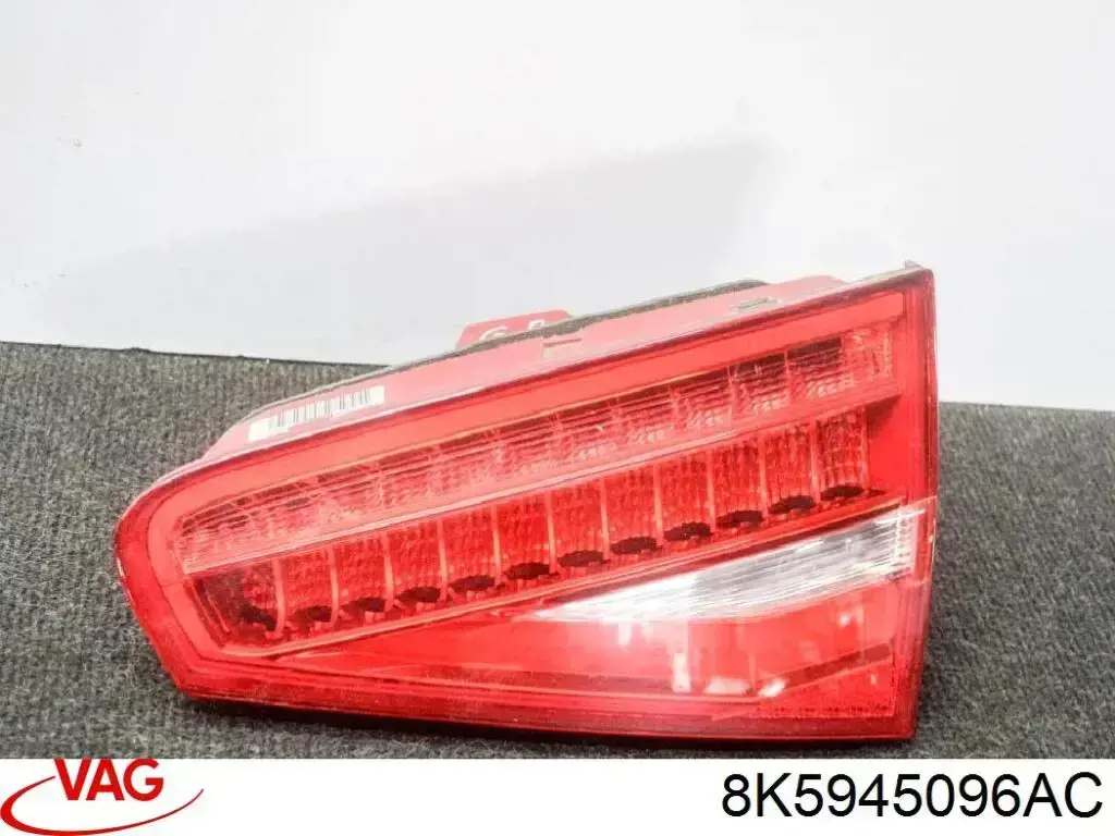 Comprar 8K5945096AC VAG Piloto trasero exterior derecho