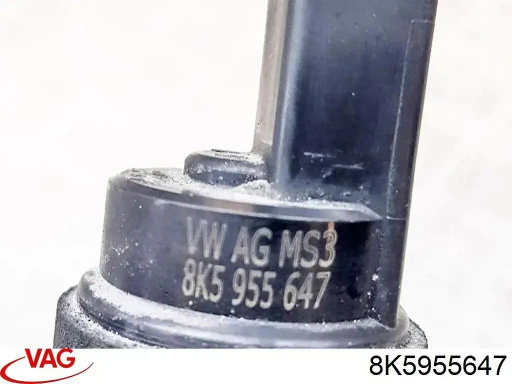 Bomba de agua limpiaparabrisas, delantera VAG 8K5955647 precio, desde 6,96 EUR
