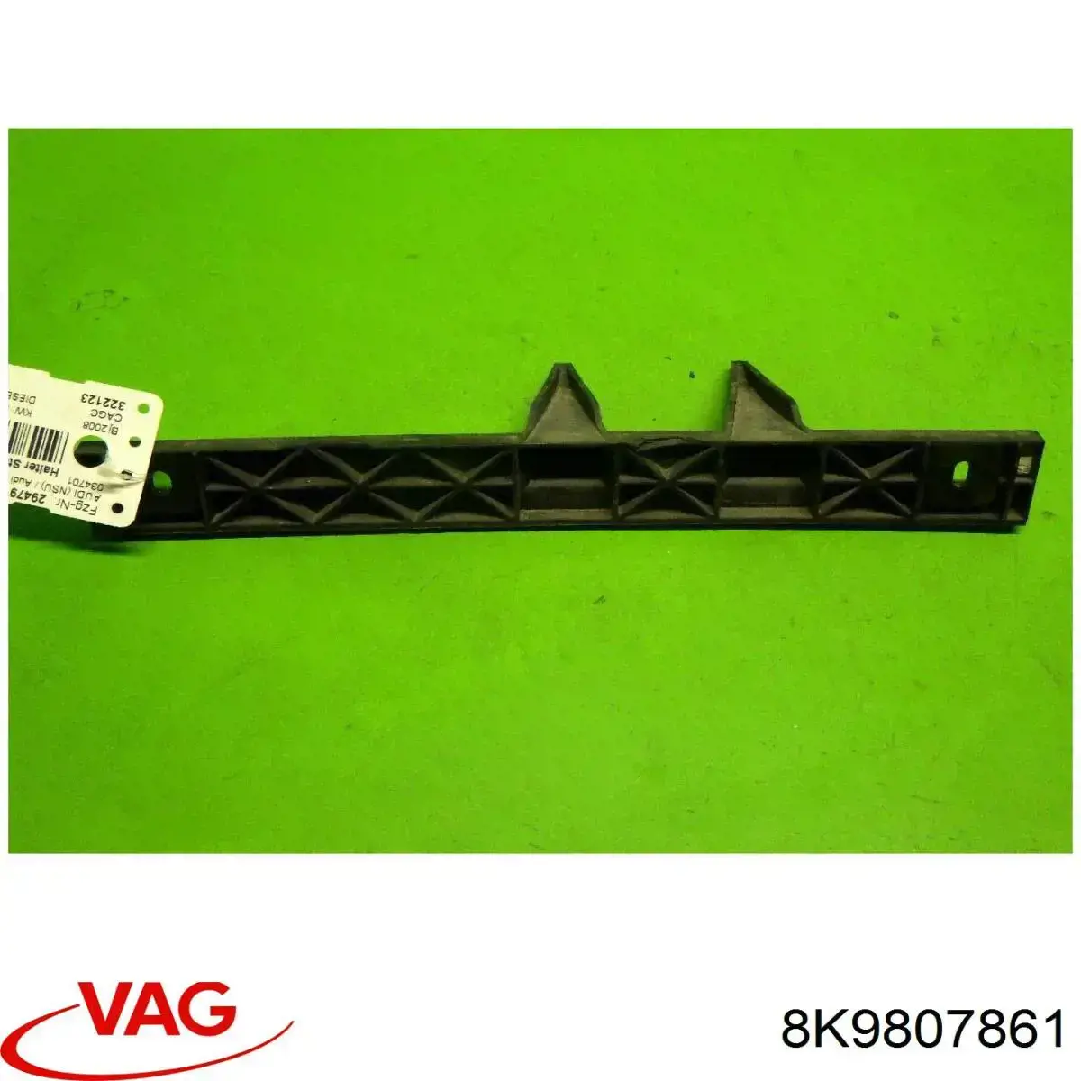 Soporte central del parachoques trasero VAG 8K9807861 precio, desde 13,50 EUR