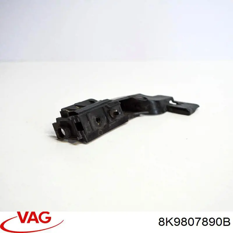 Soporte del parachoques trasero derecho VAG 8K9807890B precio, desde 28,19 EUR