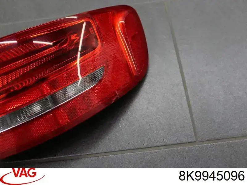 Piloto trasero exterior derecho VAG 8K9945096 precio, desde 62,23 EUR