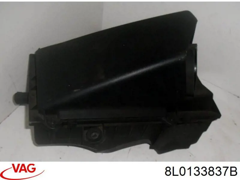 Comprar 8L0133837B VAG Caja del filtro de aire