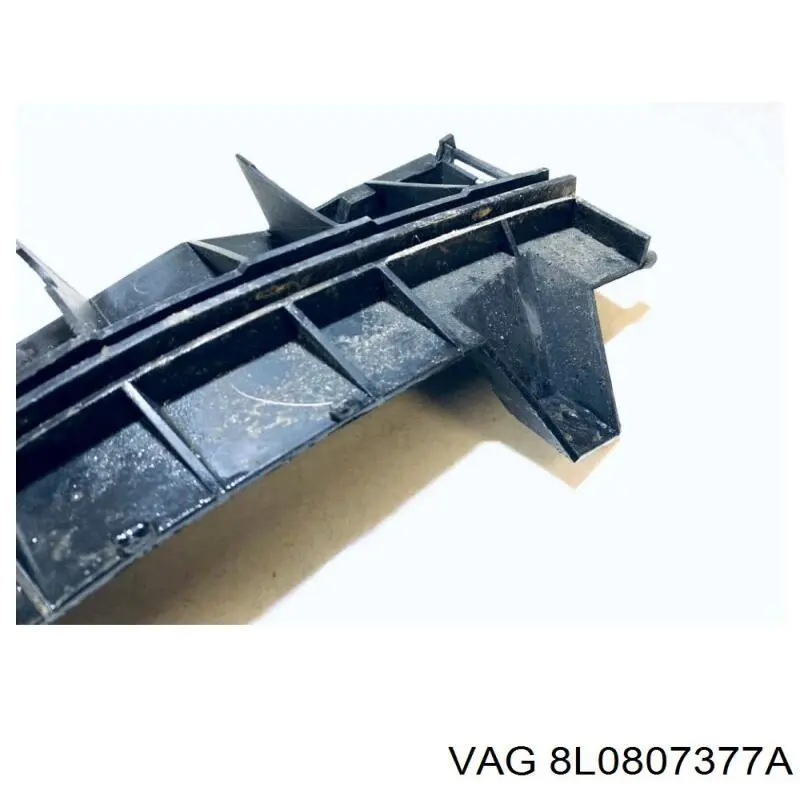 Comprar 8L0807377D VAG Guía izquierda del parachoques trasero