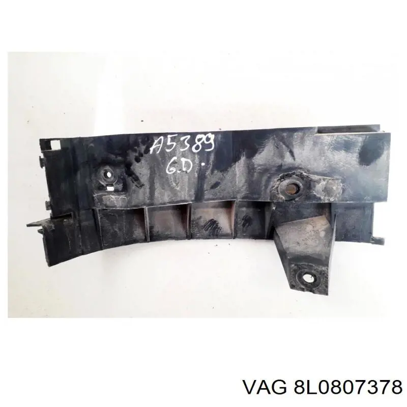 Soporte exterior derecho del parachoques trasero VAG 8L0807378B precio, desde  EUR
