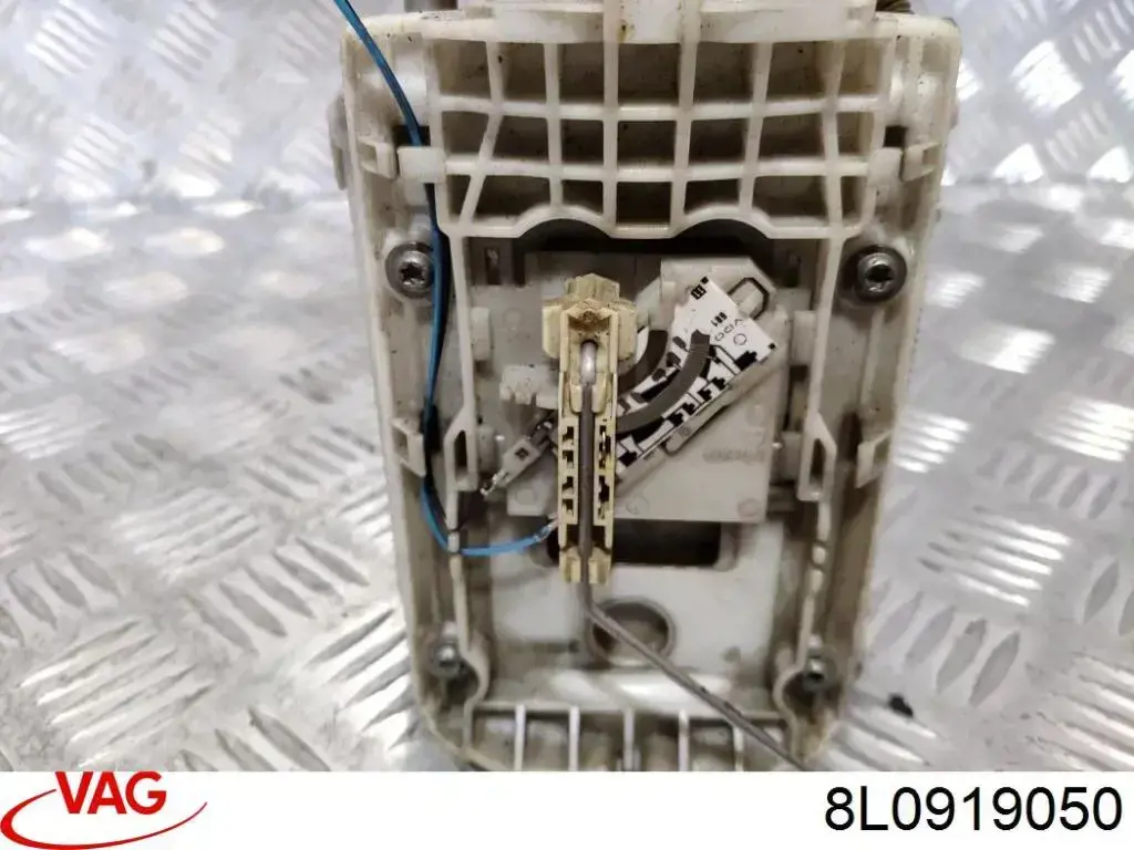 Comprar 8L0919050 VAG Bomba de combustible eléctrica