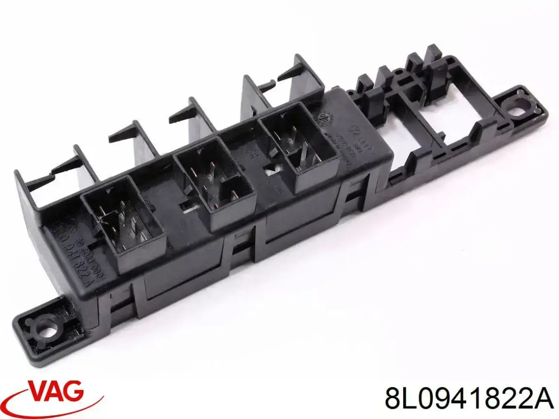 Caja fusibles VAG 8L0941822A precio, desde 47,92 EUR