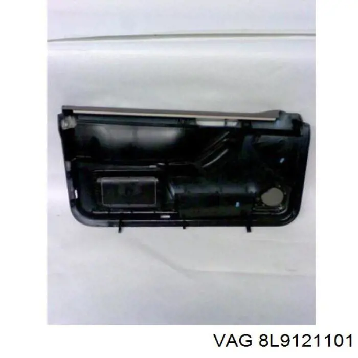  8L9121101 VAG