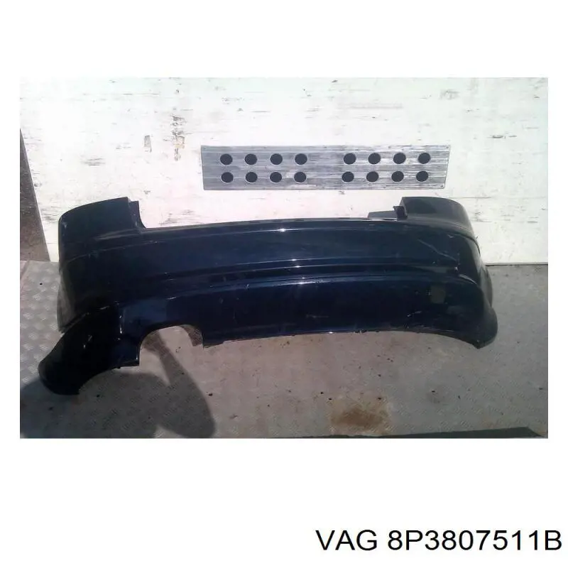 Paragolpes VAG 8P3807511B precio, desde 184,40 EUR