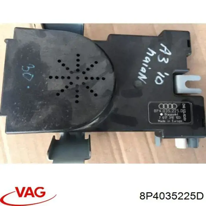 8P4035225D VAG Amplificador de señal de antena