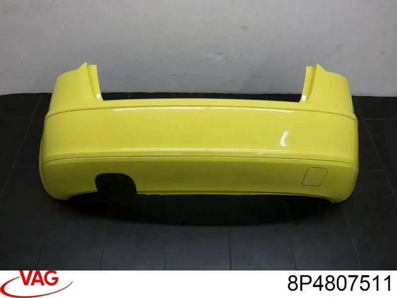 Paragolpes trasero VAG 8P4807511