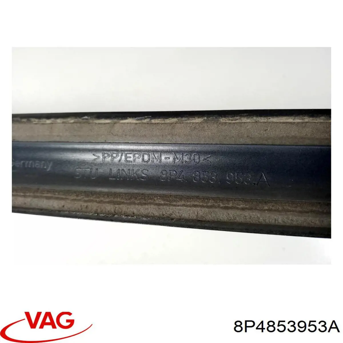 Moldura de puerta delantera izquierda VAG 8P4853953A precio, desde 96,92 EUR