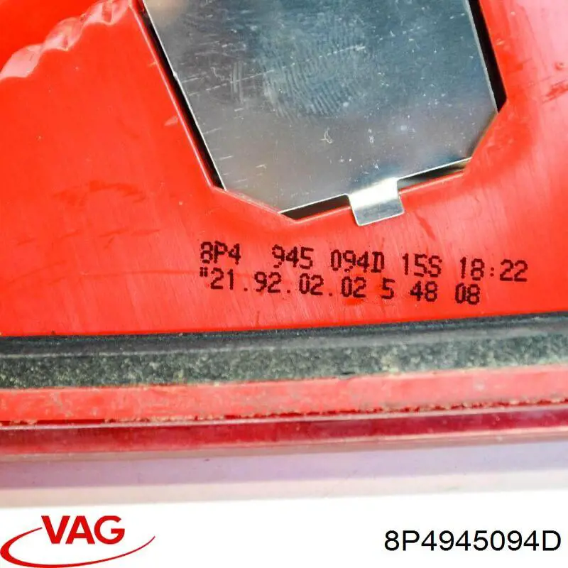 8P4945094D VAG piloto posterior interior derecho