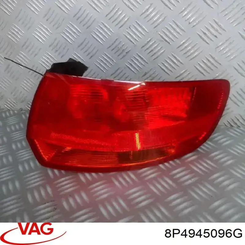 Piloto trasero exterior derecho VAG 8P4945096G precio, desde 120,52 EUR