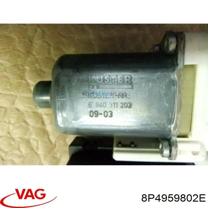 Motor del elevalunas de la puerta trasera derecha VAG 8P4959802E precio, desde 66,79 EUR