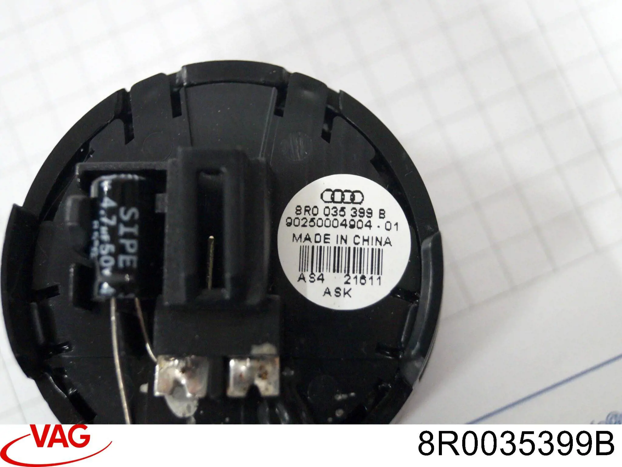  VAG 8R0035399B