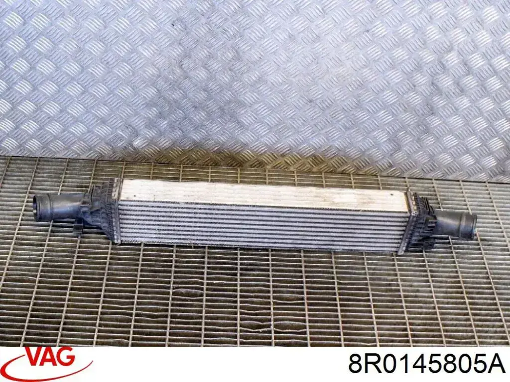 Radiador de aire de admisión VAG 8R0145805A precio, desde 1375,18 EUR