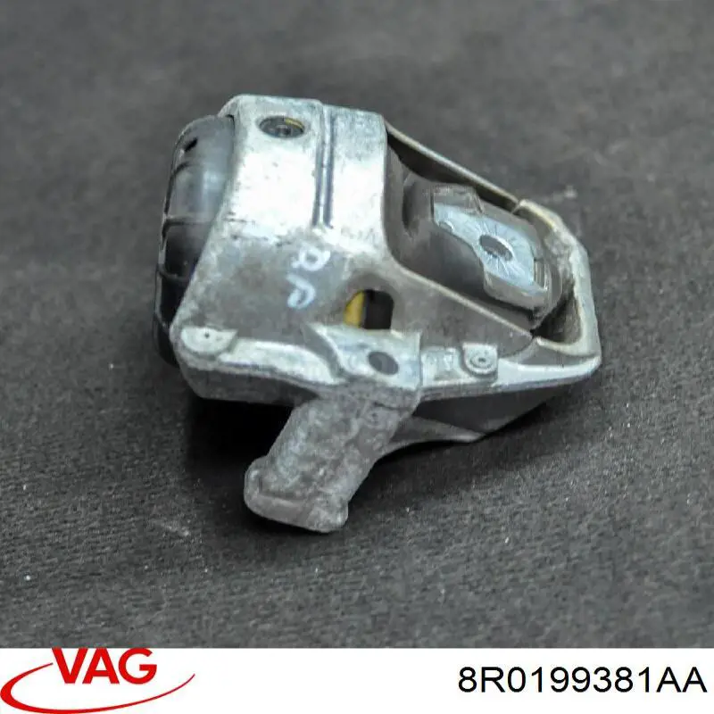 Soporte de motor derecho VAG 8R0199381AA precio, desde 101,16 EUR