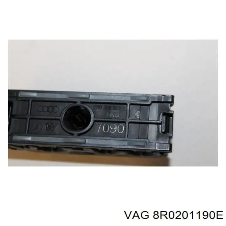 8R0201190E VAG