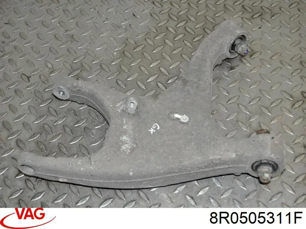 8R0505311F VAG Brazo inferior izquierdo de la suspensión trasera
