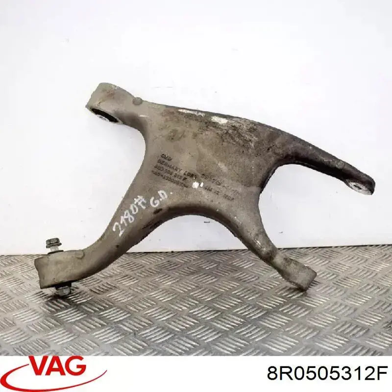 Brazo de suspensión trasero inferior derecho 8R0505312F VAG