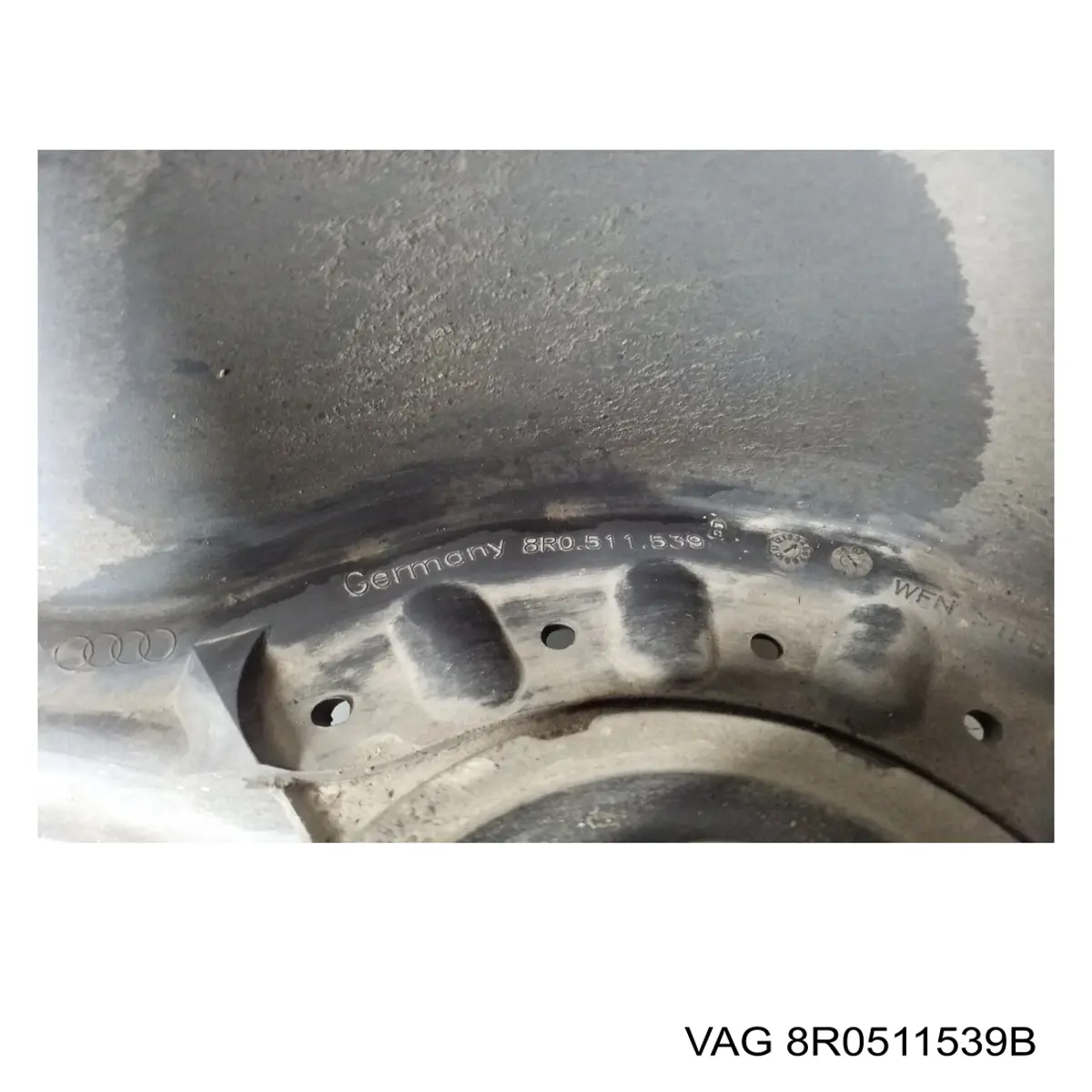 Comprar 8R0511539D VAG Protector del amortiguador trasero