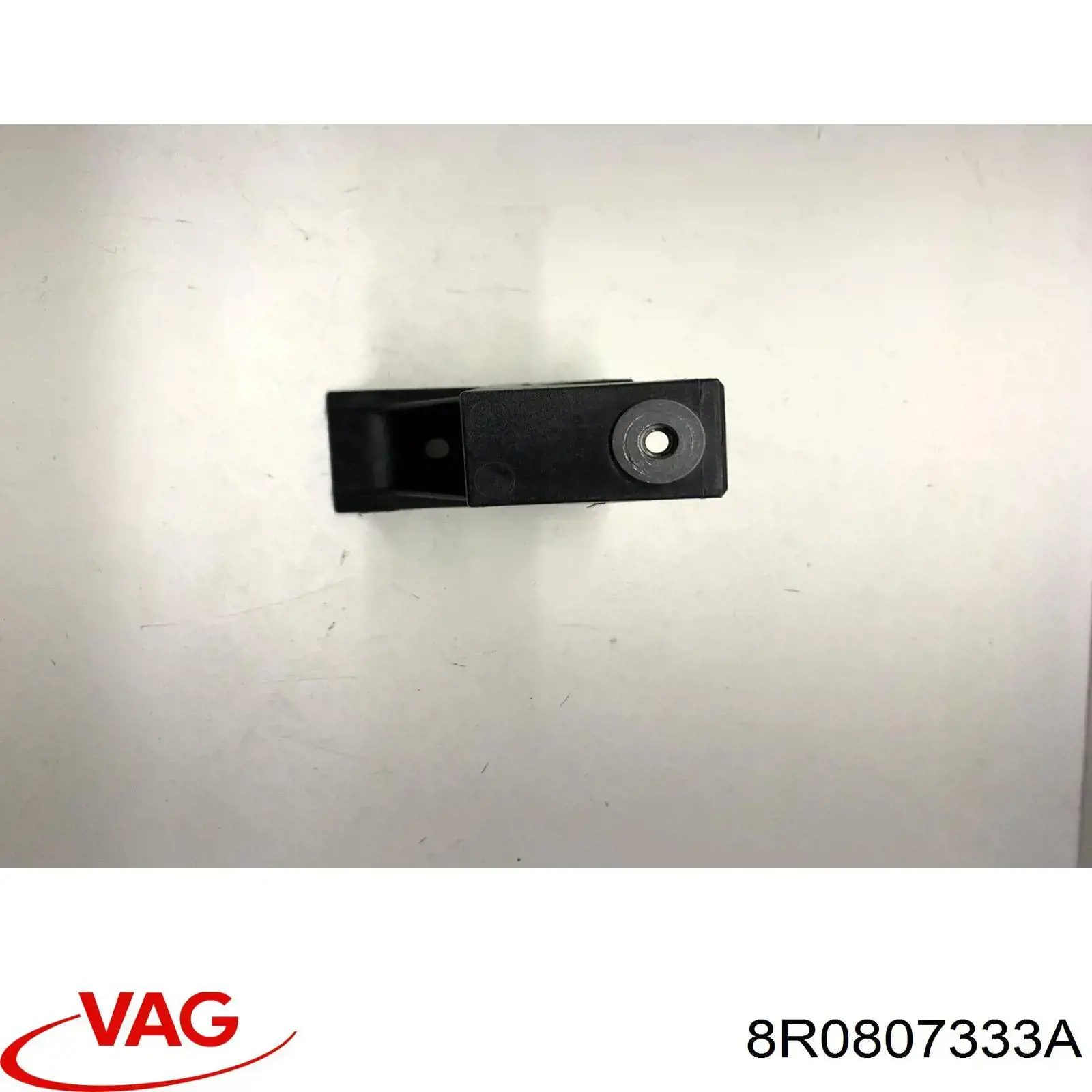 Soporte de parachoques delantero 8R0807333A VAG
