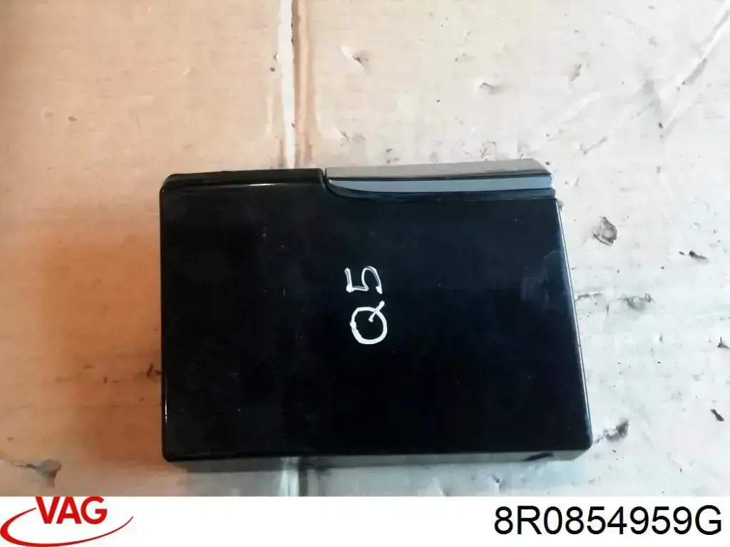  8R0854959G VAG
