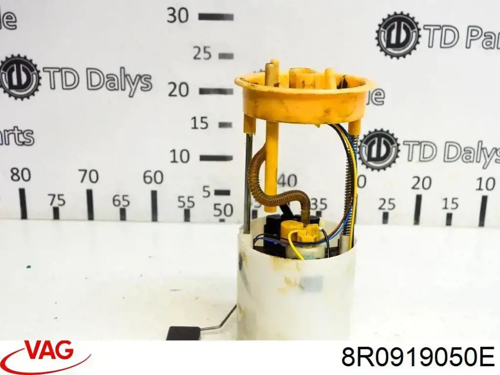 Comprar 8R0919050E VAG Unidad de alimentación de combustible