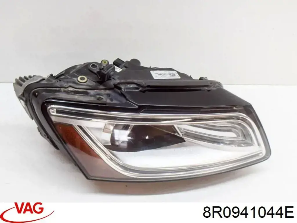 Faro delantero derecho VAG 8R0941044E