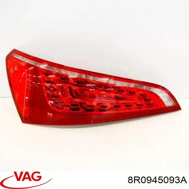 Piloto trasero izquierdo VAG 8R0945093A precio, desde 272,98 EUR