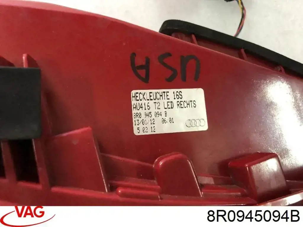 Piloto trasero derecho 8R0945094B VAG
