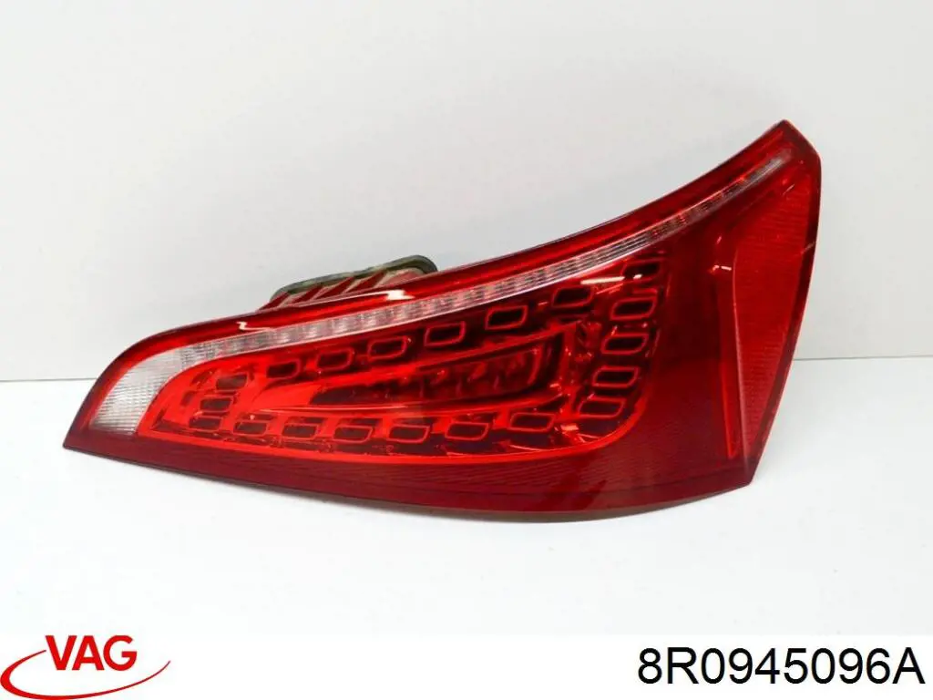 Luz trasera de parachoques derecha Magneti Marelli 714021790802 precio, desde 83,45 EUR