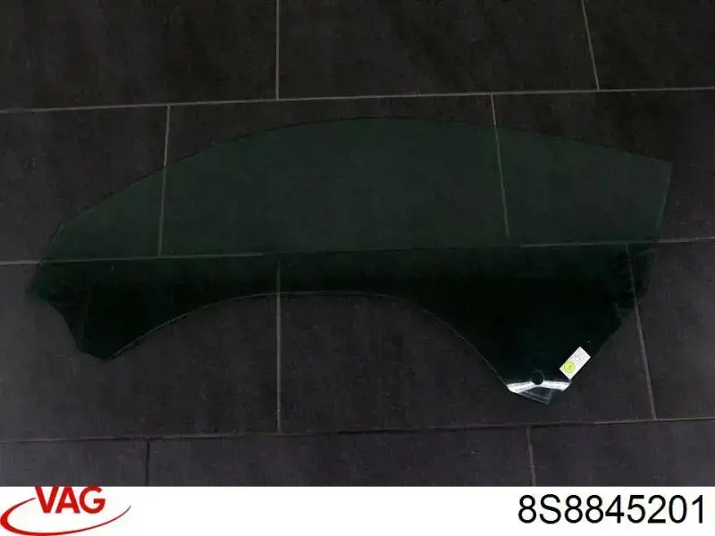 8S8845201 VAG Luna de puerta delantera izquierda