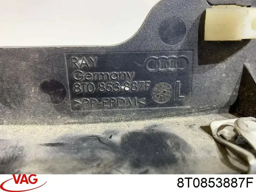 Protector, parachoques delantero VAG 8T0853887F