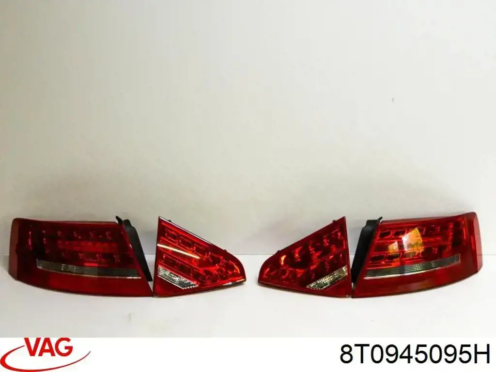 8T0945095H VAG Piloto trasero exterior izquierdo