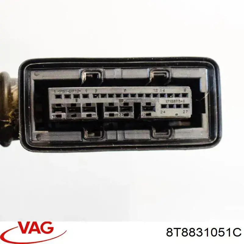 Comprar 8T8831051C VAG Puerta delantera izquierda