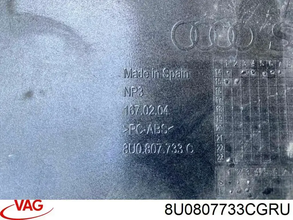 Cubierta, parachoques delantero VAG 8U0807733CGRU precio, desde 394,65 EUR