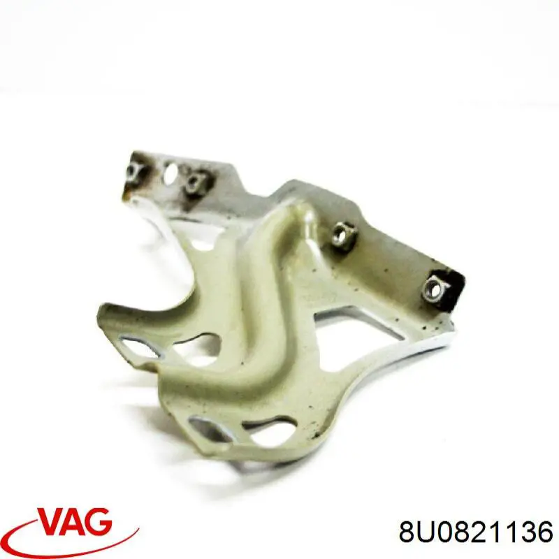 Soporte delantero de guardabarros delantero derecho 8U0821136 VAG