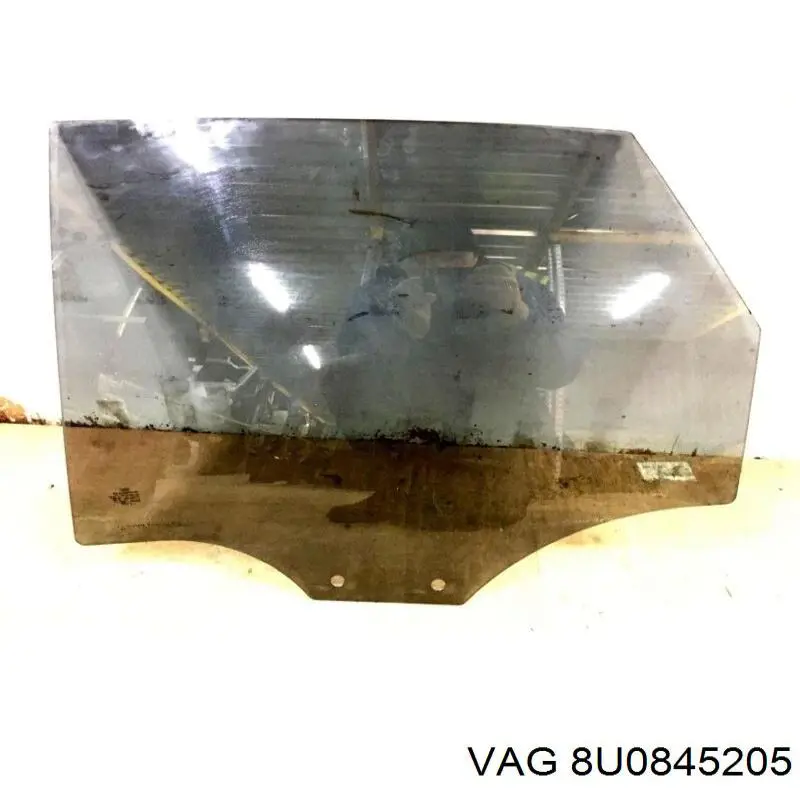Cristal de puerta trasera izquierda VAG 8U0845205 precio, desde 84,22 EUR