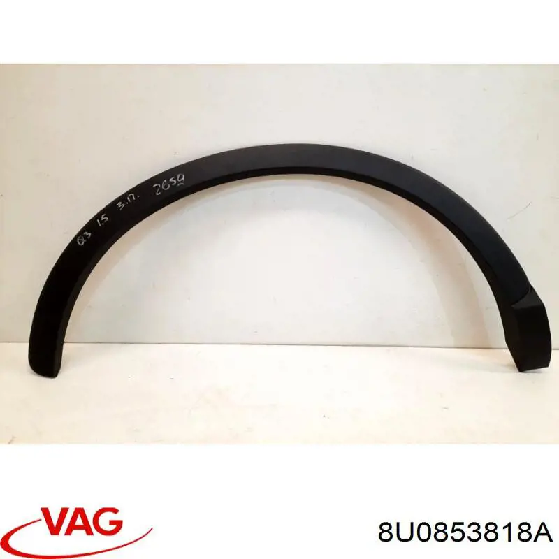Extensión de la aleta trasera derecha VAG 8U0853818A precio, desde 41,93 EUR