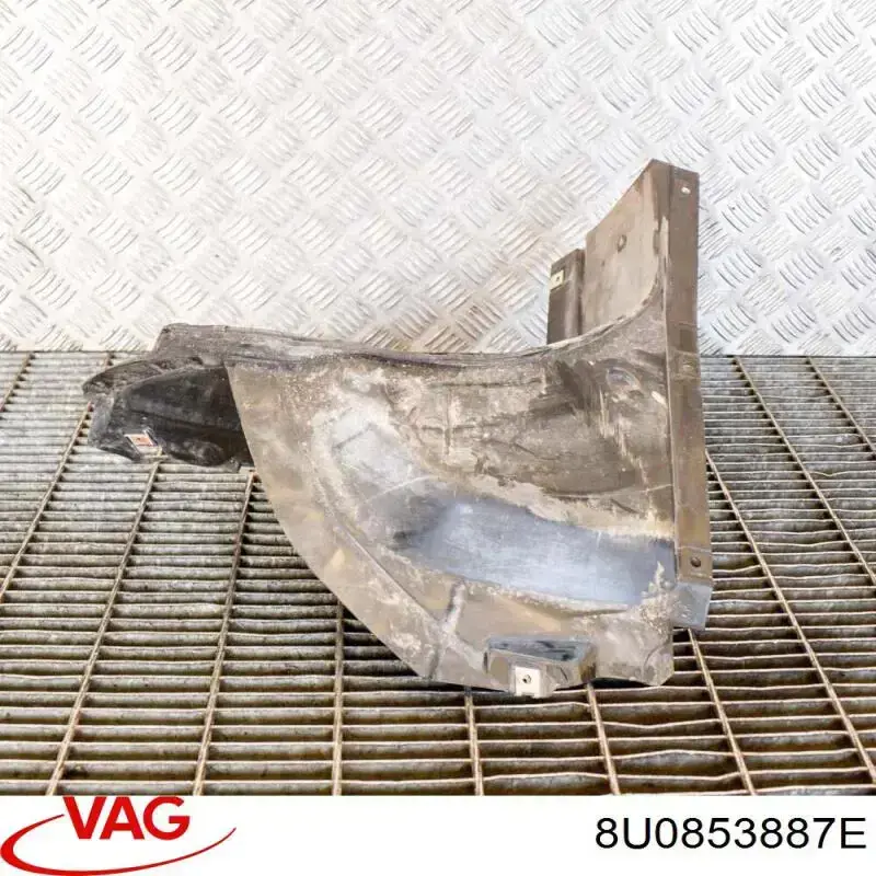 Comprar 8U0853887E VAG Guardalodos interior delantero derecho